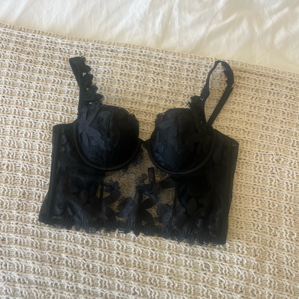 Victoria Secret black corset top. NWT